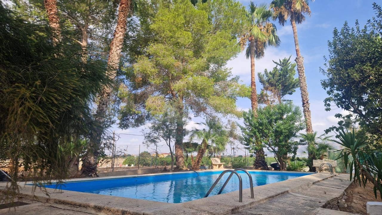5 soverom Villa til salgs i Orihuela med svømmebasseng garasje - € 390 000 (Ref: 8716875)