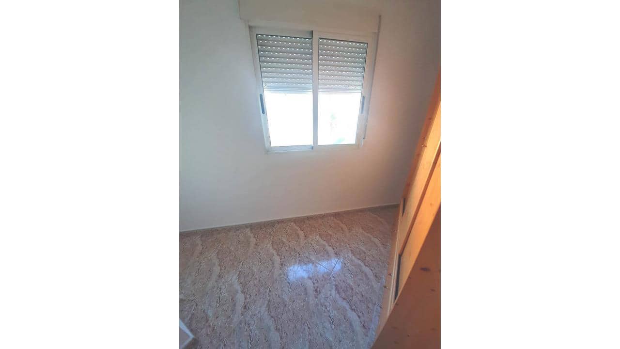 2 bedroom Apartment for sale in Torrevieja with garage - € 130,000 (Ref: 8728803)