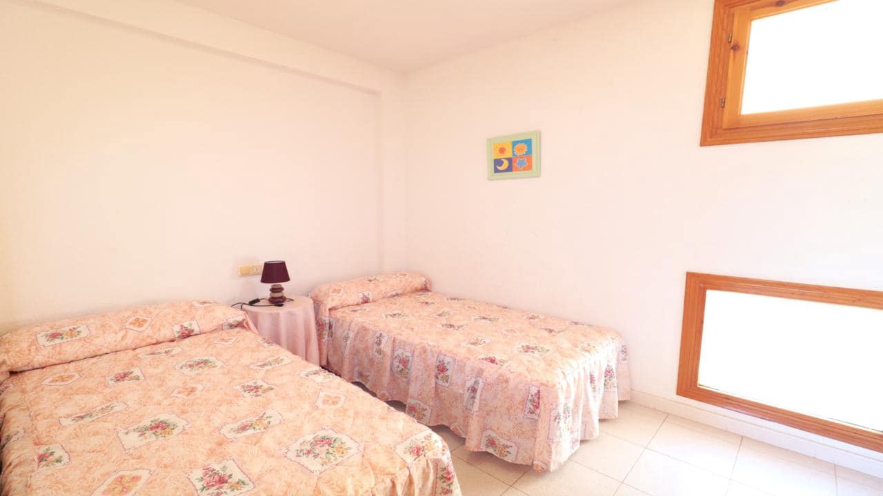 2 Zimmer Apartment zu verkaufen in Torrevieja mit Garage - 139.000 € (Ref: 8742475)