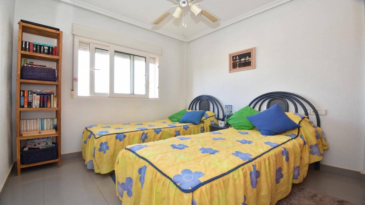 2 soveværelse Lejlighed til salg i Dehesa de Campoamor med swimmingpool garage - € 264.500 (Ref: 8796907)