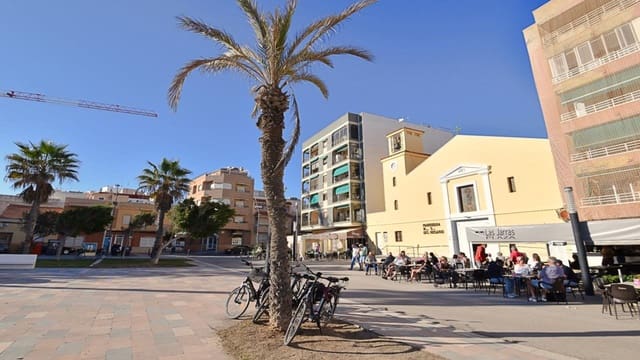 2 quarto Penthouse para venda em La Mata, Torrevieja com garagem - 249 900 € (Ref: 8803988)