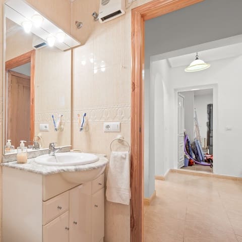 Chalet de 4 habitaciones en Algorfa en venta con piscina garaje - 580.000 € (Ref: 8821138)