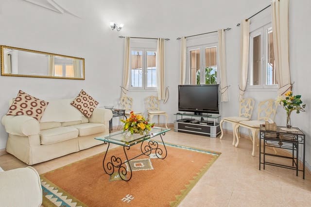 Chalet de 4 habitaciones en Algorfa en venta con piscina garaje - 580.000 € (Ref: 8821138)