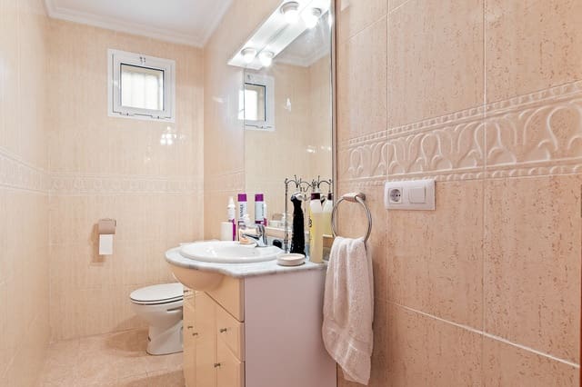 Chalet de 4 habitaciones en Algorfa en venta con piscina garaje - 580.000 € (Ref: 8821138)