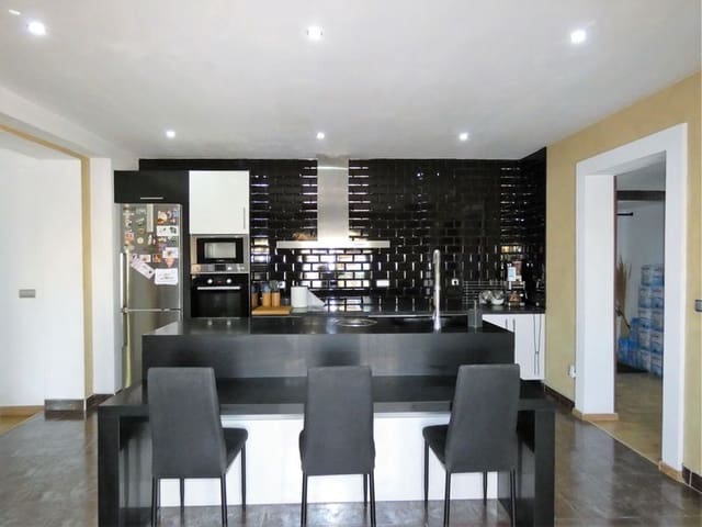 7 bedroom Villa for sale in La Matanza, Orihuela with pool garage - € 474,500 (Ref: 8835471)