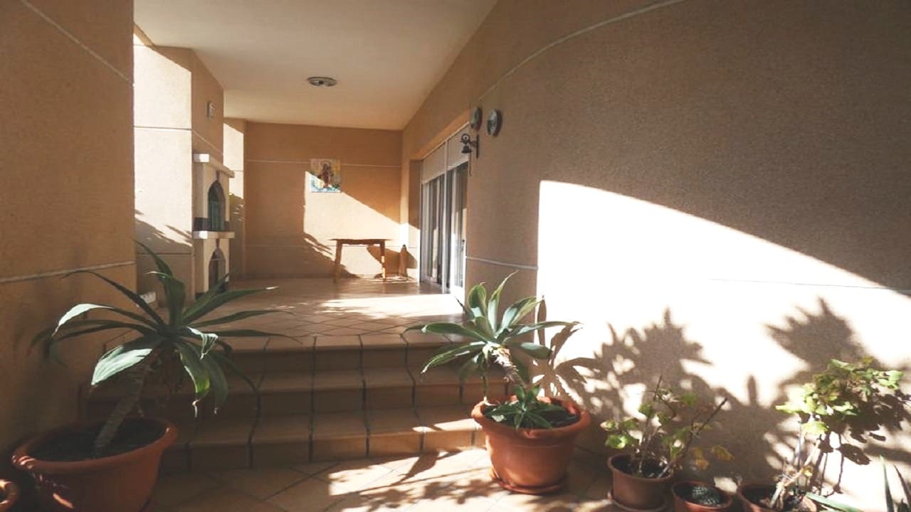 4 chambre Villa/Maison à vendre à Almoradi avec garage - 499 950 € (Ref: 8835473)