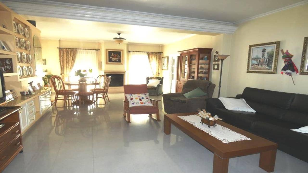 4 chambre Villa/Maison à vendre à Almoradi avec garage - 499 950 € (Ref: 8835473)