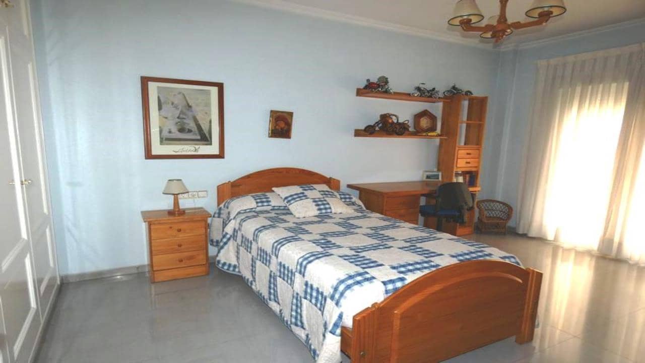 4 chambre Villa/Maison à vendre à Almoradi avec garage - 499 950 € (Ref: 8835473)