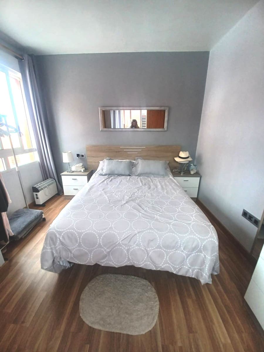 3 camera da letto Villa in vendita in Villamartin con piscina garage - 160.000 € (Rif: 8835981)