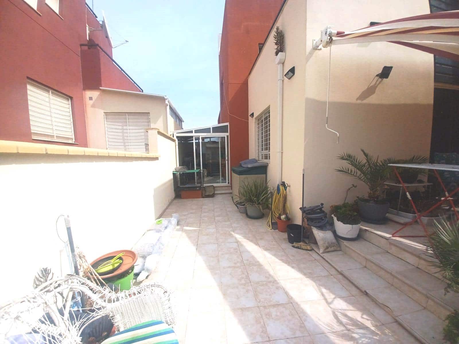 3 camera da letto Villa in vendita in Villamartin con piscina garage - 160.000 € (Rif: 8835981)