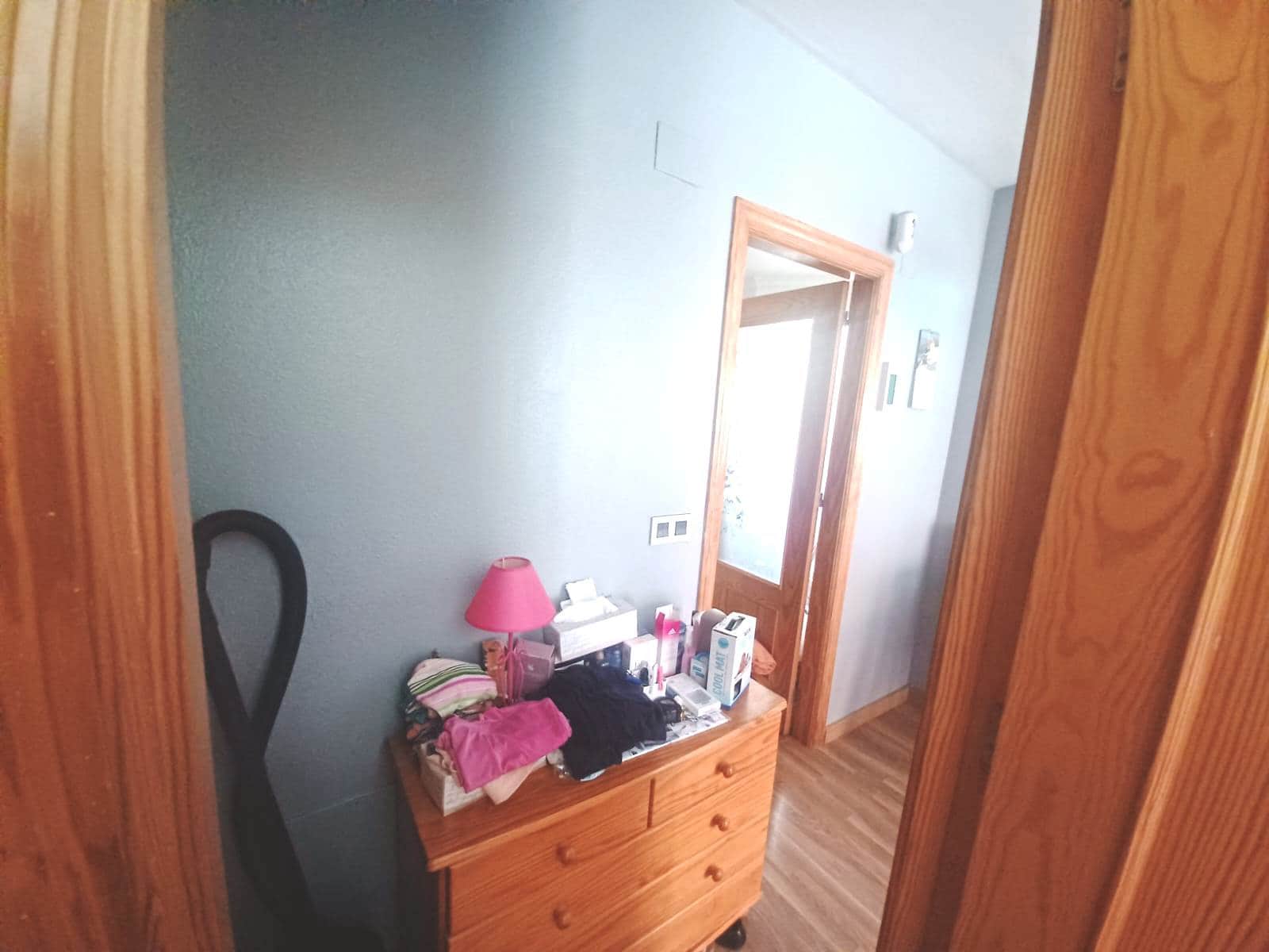 3 camera da letto Villa in vendita in Villamartin con piscina garage - 160.000 € (Rif: 8835981)