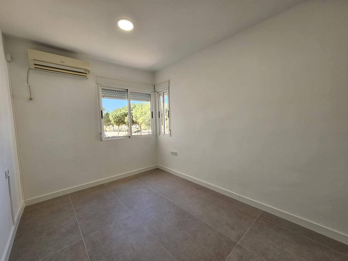 2 soveværelse Lejlighed til salg i La Zenia med swimmingpool - € 189.500 (Ref: 8840436)