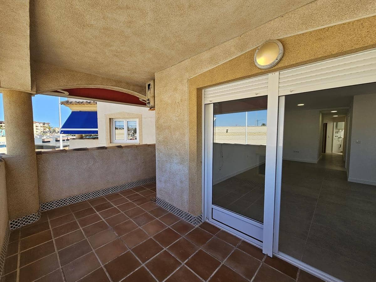 2 soveværelse Lejlighed til salg i La Zenia med swimmingpool - € 189.500 (Ref: 8840436)