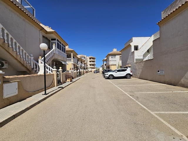 2 soveværelse Lejlighed til salg i La Zenia, Orihuela med swimmingpool - € 189.500 (Ref: 8840436)