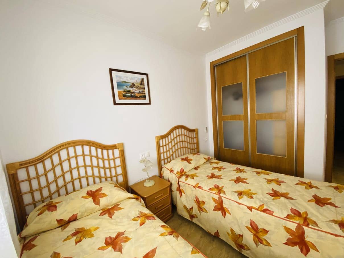 2 soverom Leilighet til salgs i Dehesa de Campoamor med svømmebasseng garasje - € 195 000 (Ref: 8847035)