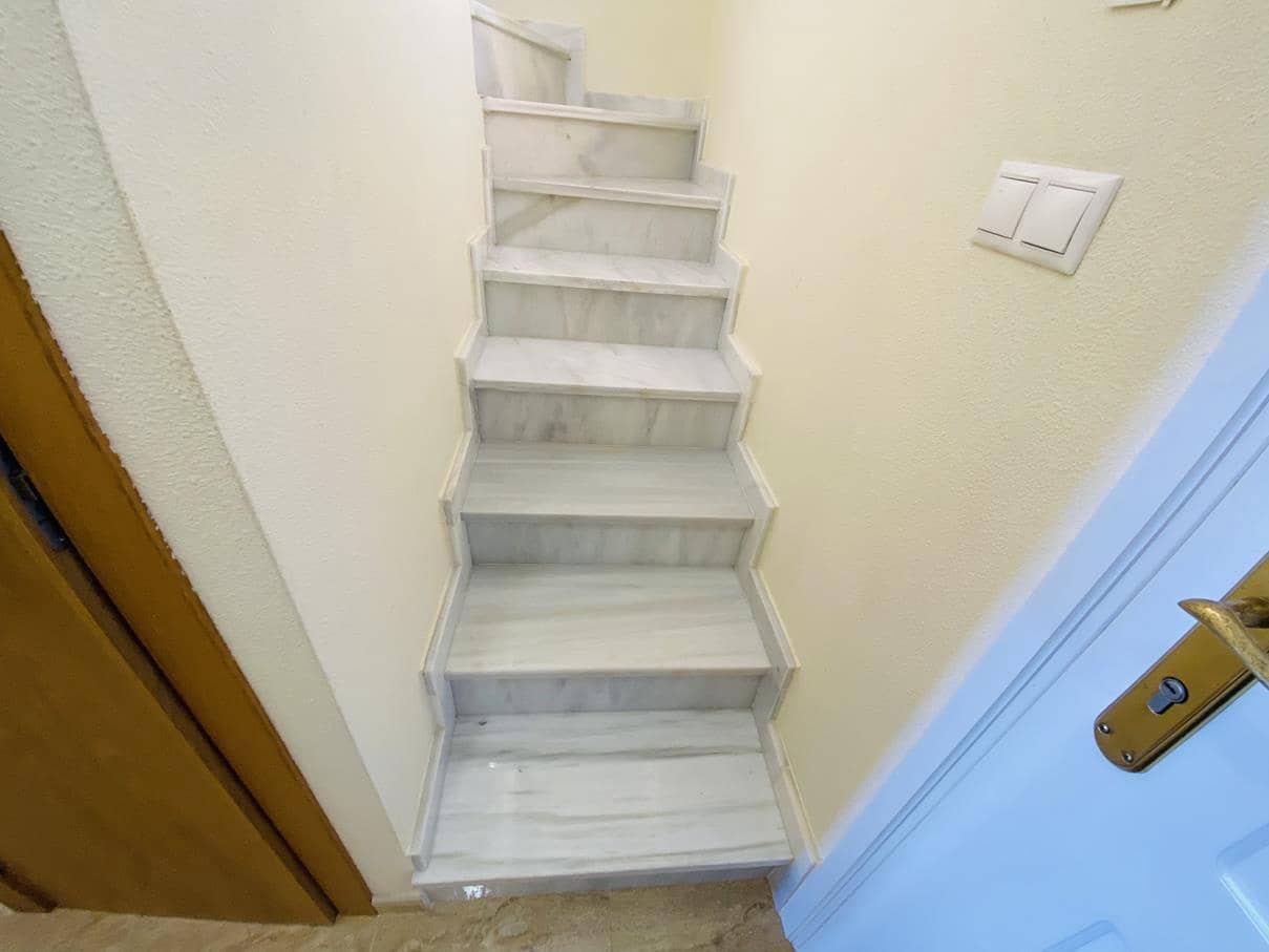 2 soverom Leilighet til salgs i Dehesa de Campoamor med svømmebasseng garasje - € 195 000 (Ref: 8847035)