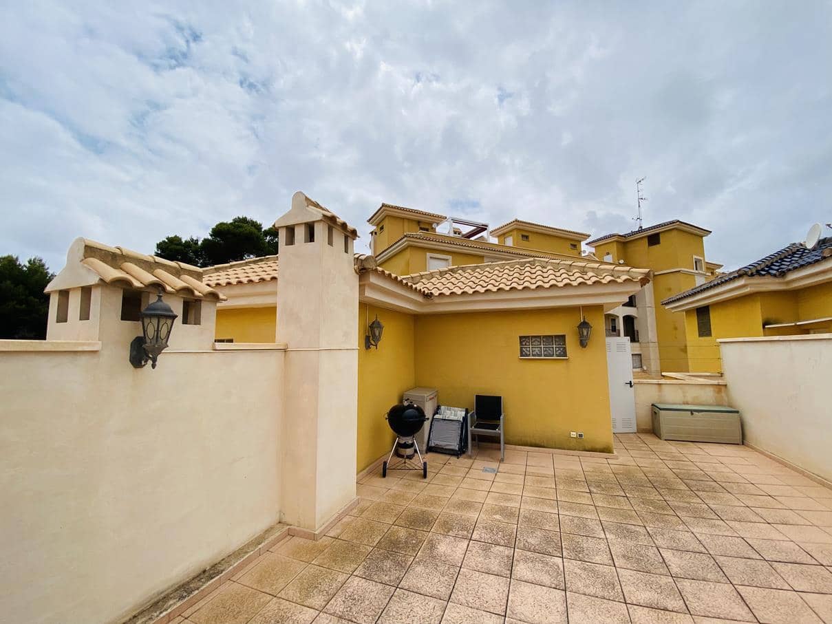 2 soverom Leilighet til salgs i Dehesa de Campoamor med svømmebasseng garasje - € 195 000 (Ref: 8847035)
