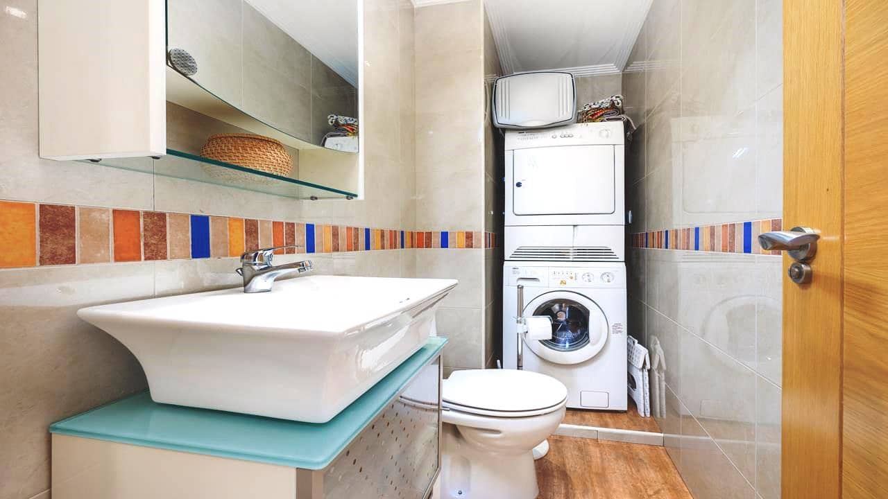 3 soveværelse Lejlighed til salg i Torrevieja med swimmingpool garage - € 379.990 (Ref: 8898034)