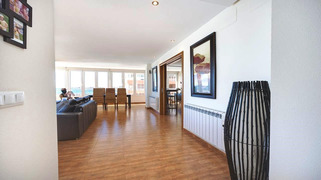 3 soveværelse Lejlighed til salg i Torrevieja med swimmingpool garage - € 379.990 (Ref: 8898034)