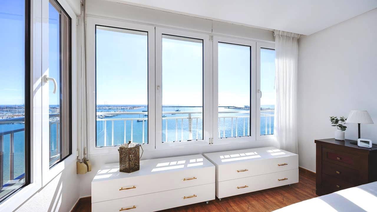 3 soveværelse Lejlighed til salg i Torrevieja med swimmingpool garage - € 379.990 (Ref: 8898034)