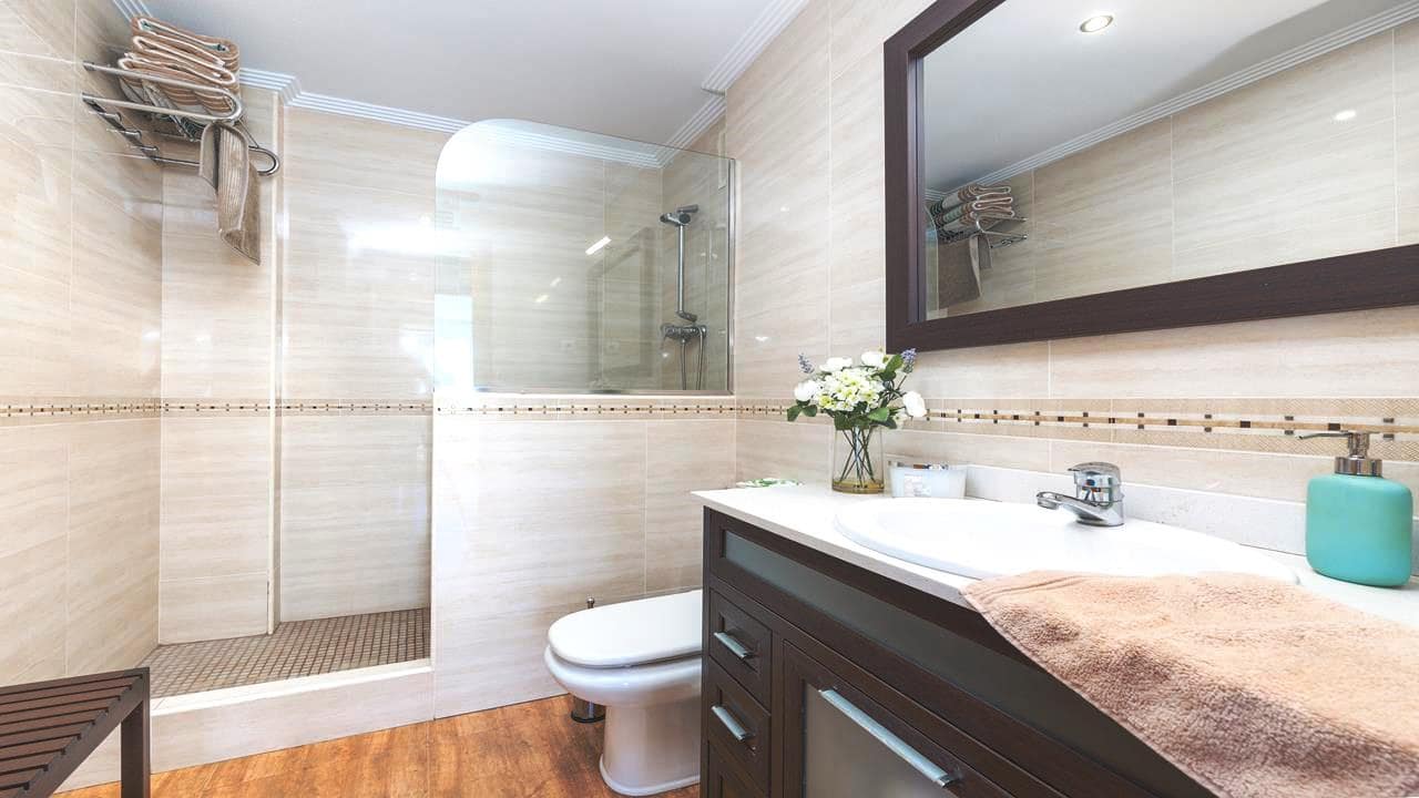 3 soveværelse Lejlighed til salg i Torrevieja med swimmingpool garage - € 379.990 (Ref: 8898034)