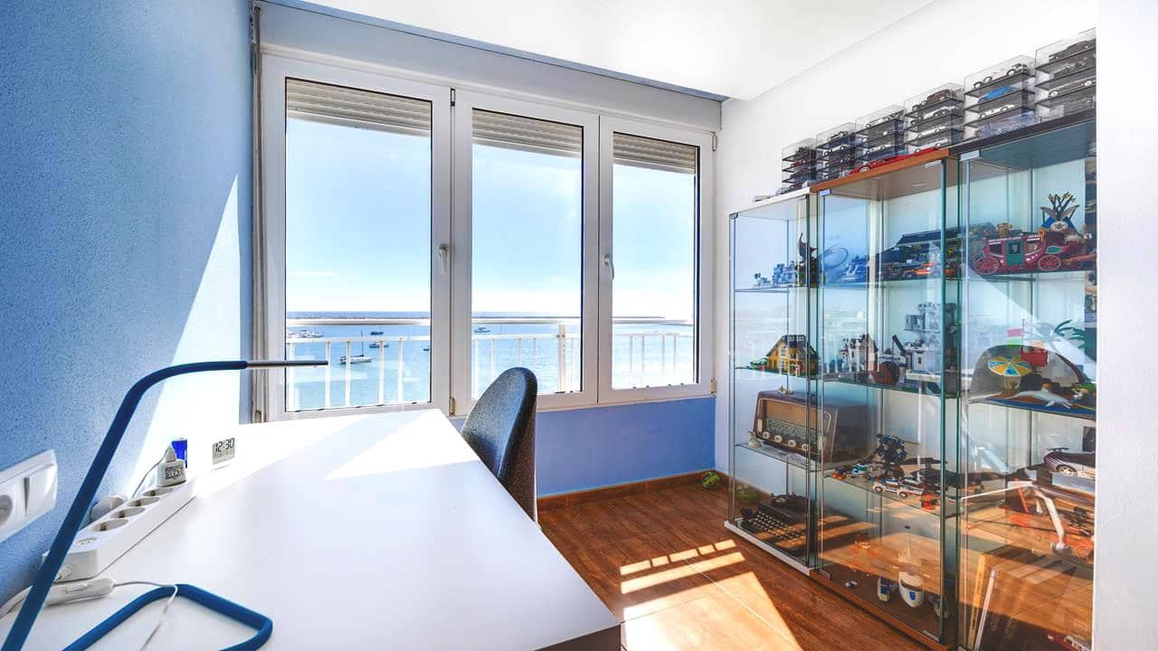 3 soveværelse Lejlighed til salg i Torrevieja med swimmingpool garage - € 379.990 (Ref: 8898034)