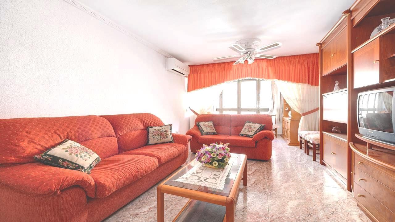 4 soveværelse Lejlighed til salg i Guardamar del Segura med garage - € 191.995 (Ref: 8909746)