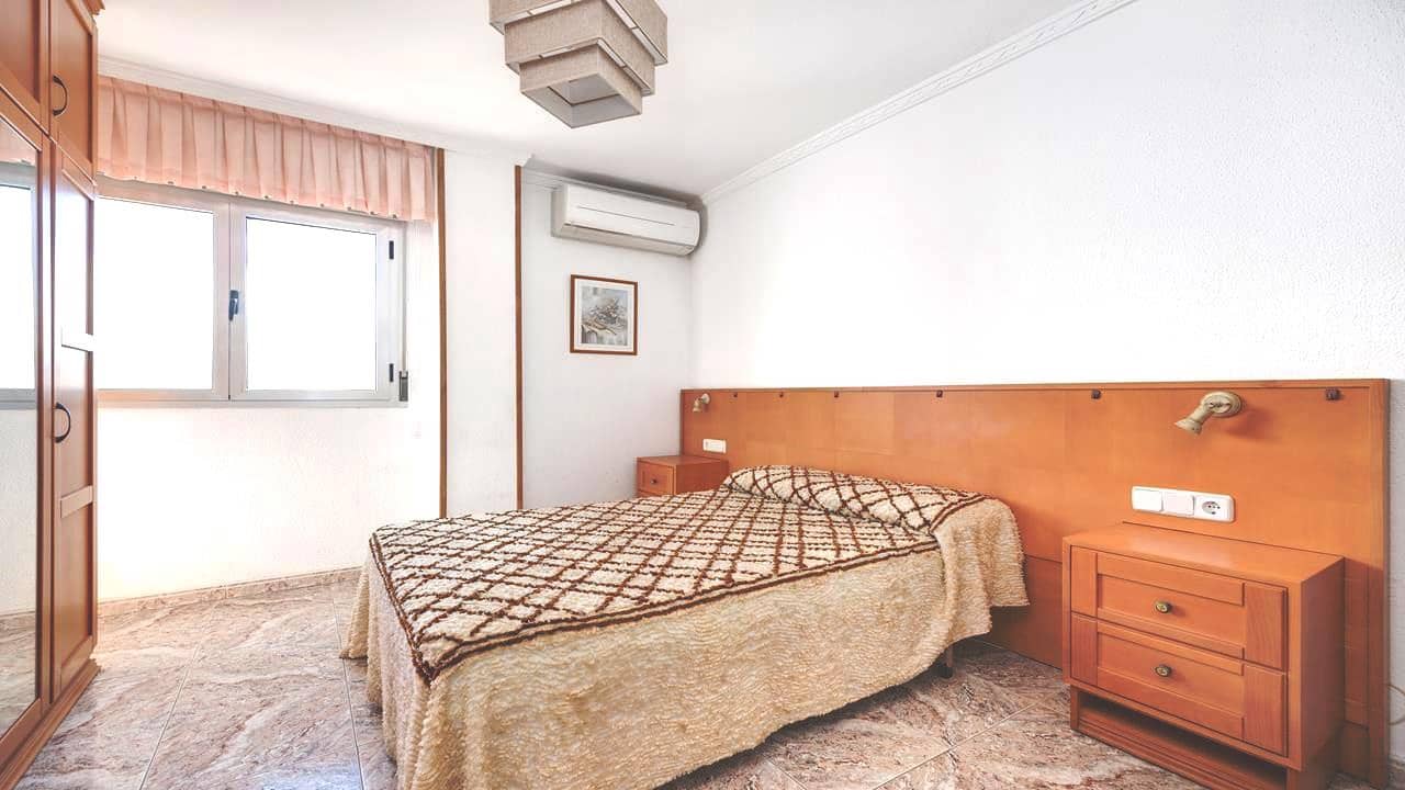 4 soveværelse Lejlighed til salg i Guardamar del Segura med garage - € 191.995 (Ref: 8909746)