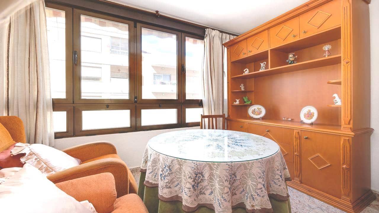 4 soveværelse Lejlighed til salg i Guardamar del Segura med garage - € 191.995 (Ref: 8909746)