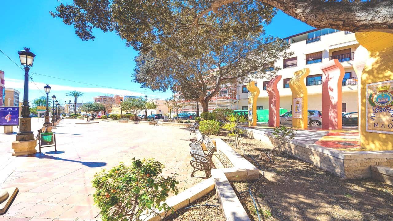 4 soveværelse Lejlighed til salg i Guardamar del Segura med garage - € 191.995 (Ref: 8909746)