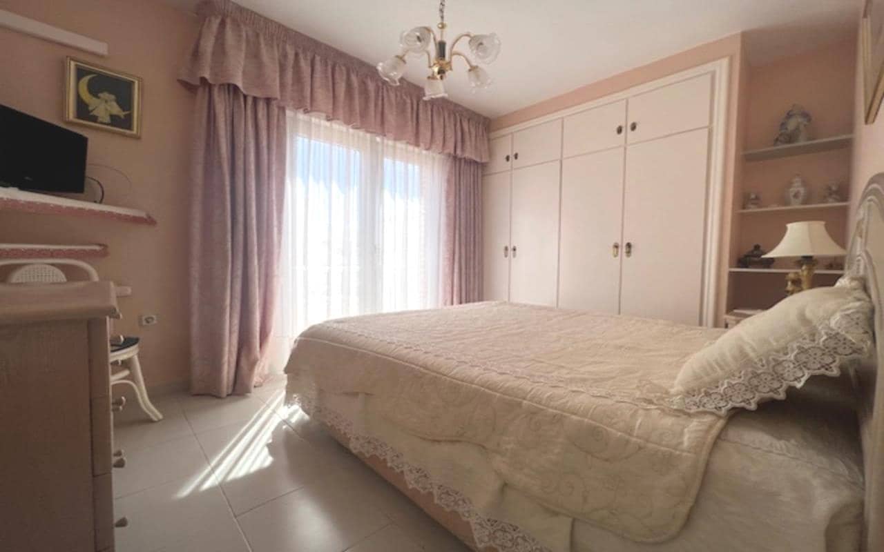 2 soveværelse Byhus til salg i Torrevieja med garage - € 160.000 (Ref: 8933409)