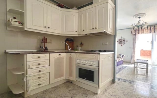 2 soveværelse Byhus til salg i Torrevieja med garage - € 160.000 (Ref: 8933409)