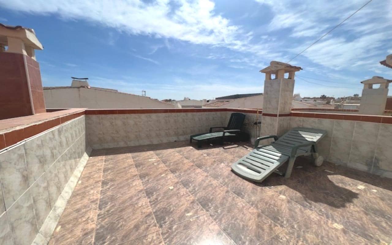 2 soveværelse Byhus til salg i Torrevieja med garage - € 160.000 (Ref: 8933409)