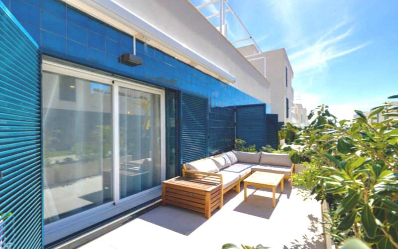 2 makuuhuone Huoneisto myytävänä paikassa Playa Flamenca mukana uima-altaan 
autotalli - 259 000 € (Ref: 8934533)