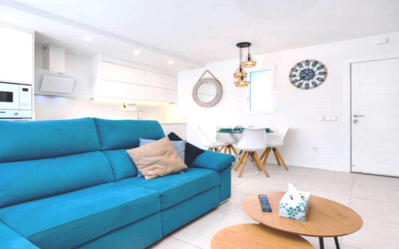 2 makuuhuone Huoneisto myytävänä paikassa Playa Flamenca mukana uima-altaan 
autotalli - 259 000 € (Ref: 8934533)