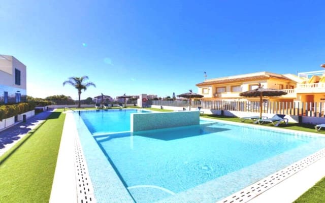 2 makuuhuone Huoneisto myytävänä paikassa Playa Flamenca, Orihuela mukana uima-altaan 
autotalli - 259 000 € (Ref: 8934533)