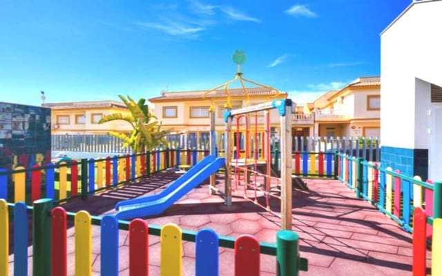 2 makuuhuone Huoneisto myytävänä paikassa Playa Flamenca, Orihuela mukana uima-altaan 
autotalli - 259 000 € (Ref: 8934533)