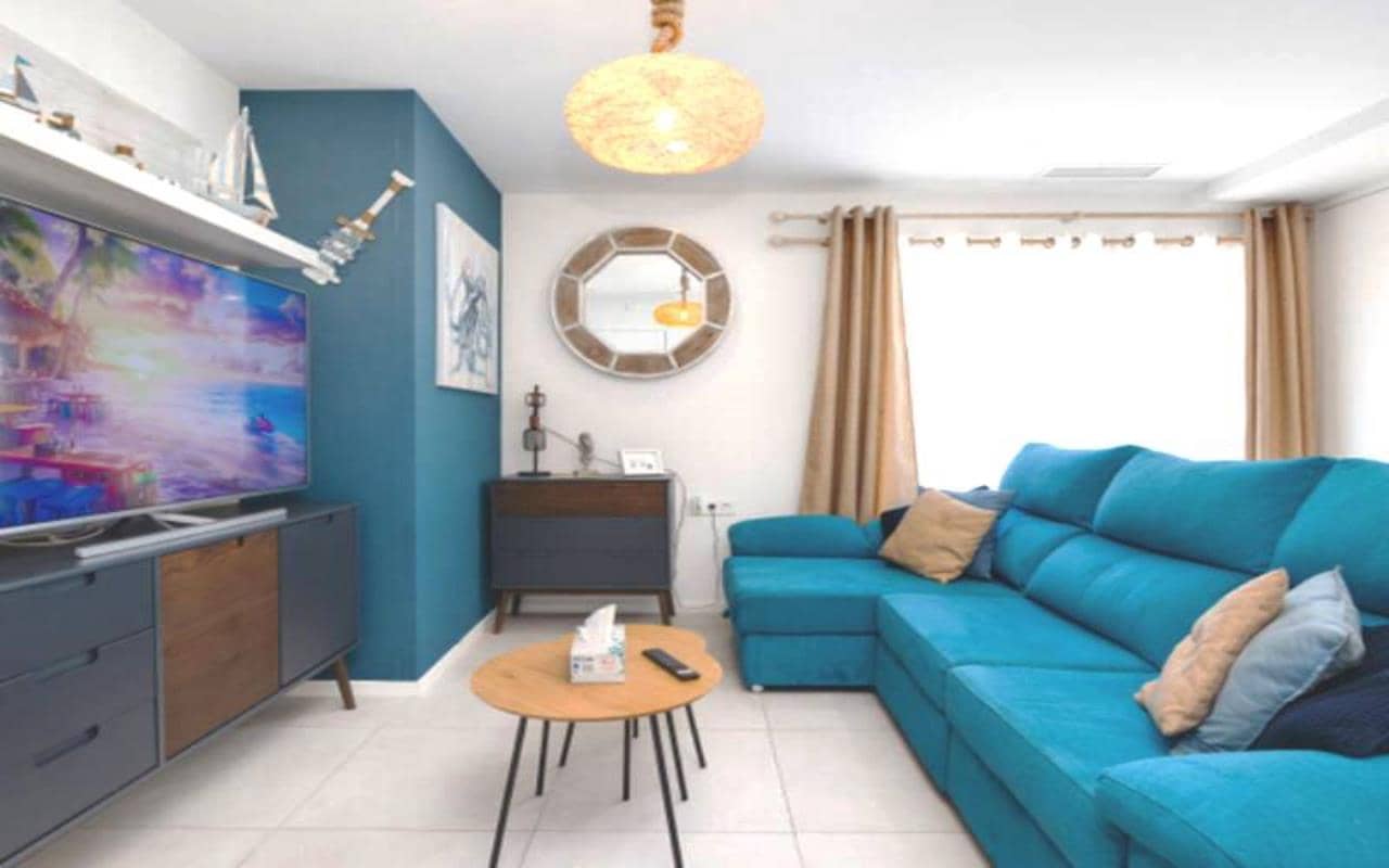 2 makuuhuone Huoneisto myytävänä paikassa Playa Flamenca mukana uima-altaan 
autotalli - 259 000 € (Ref: 8934533)