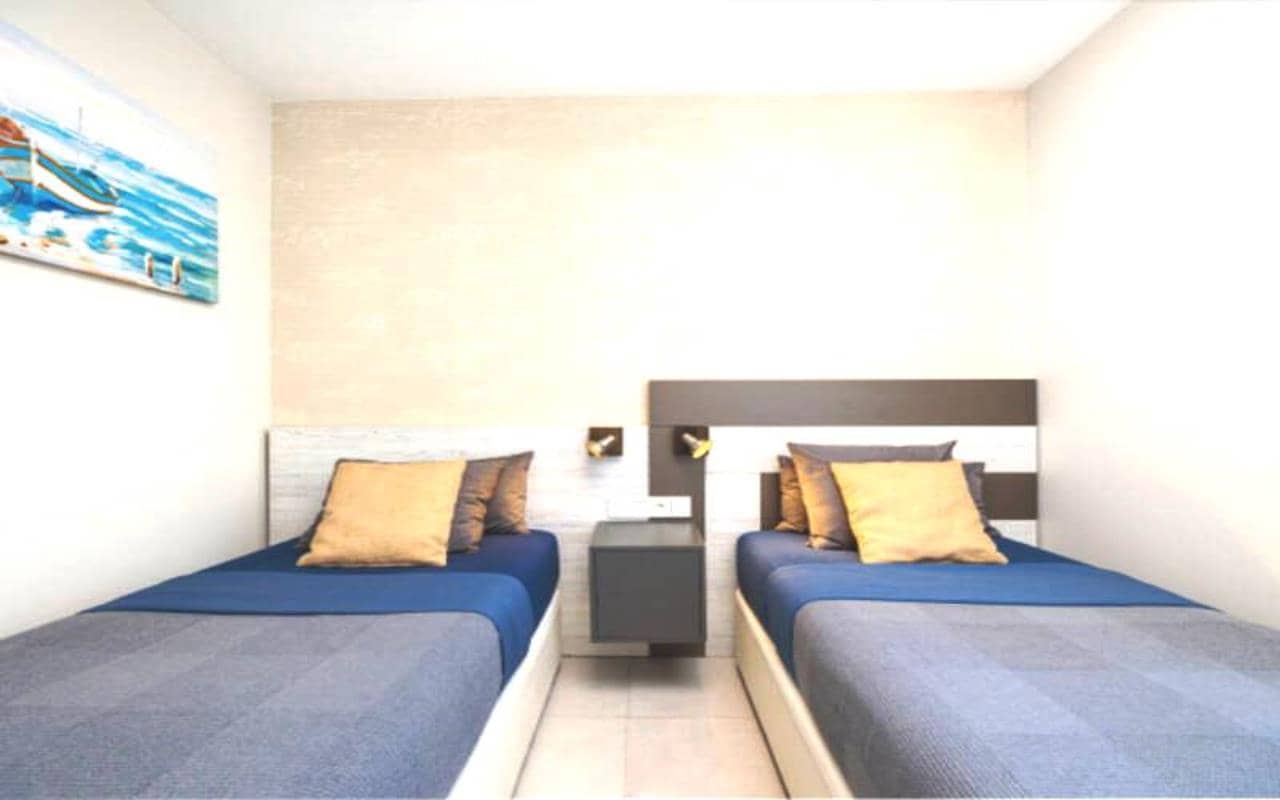 2 makuuhuone Huoneisto myytävänä paikassa Playa Flamenca mukana uima-altaan 
autotalli - 259 000 € (Ref: 8934533)