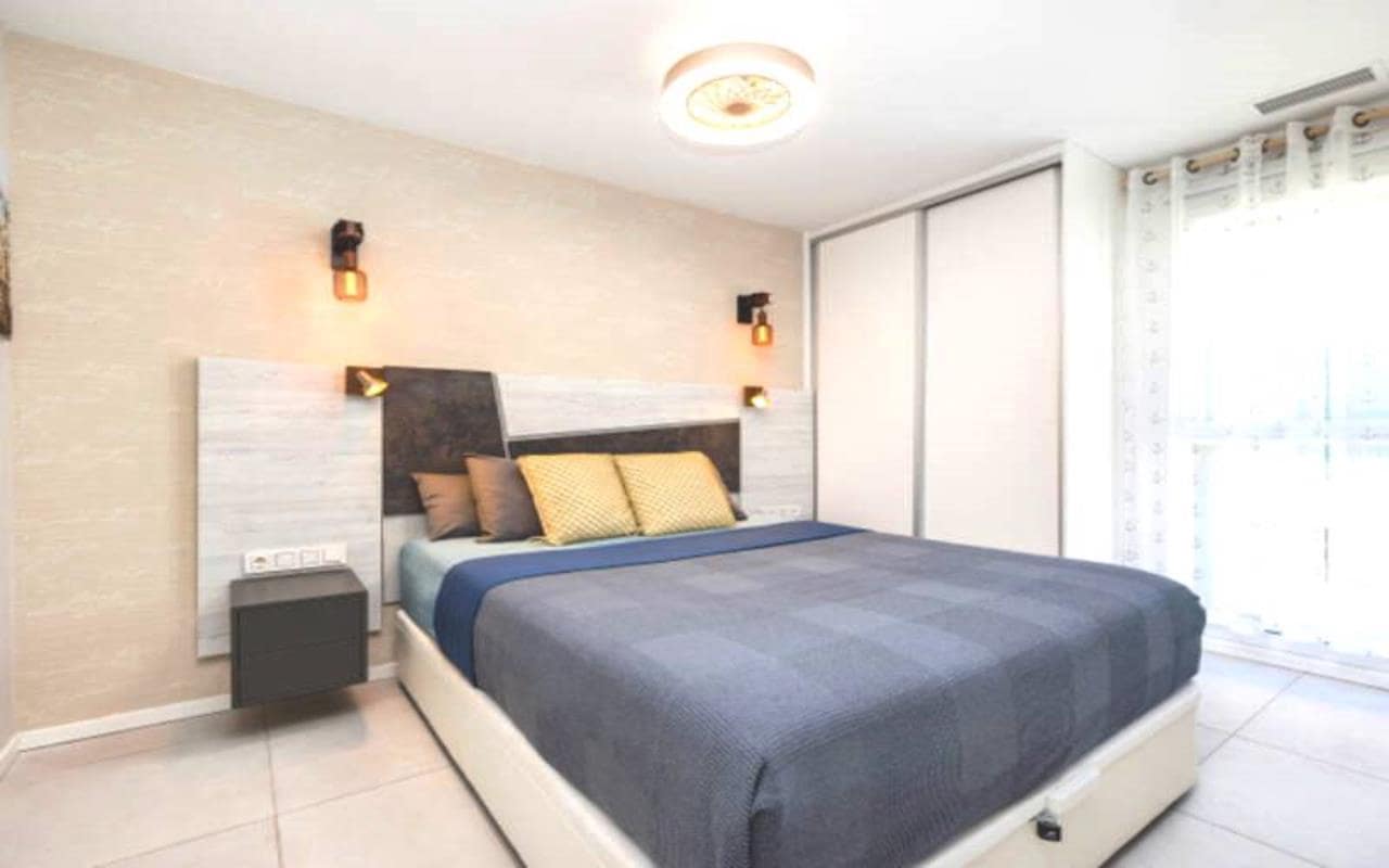 2 makuuhuone Huoneisto myytävänä paikassa Playa Flamenca mukana uima-altaan 
autotalli - 259 000 € (Ref: 8934533)