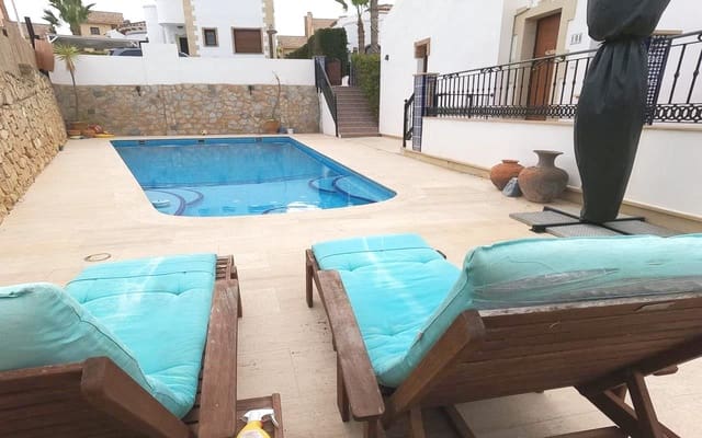 4 quarto Moradia para venda em Algorfa com piscina garagem - 359 900 € (Ref: 8936330)