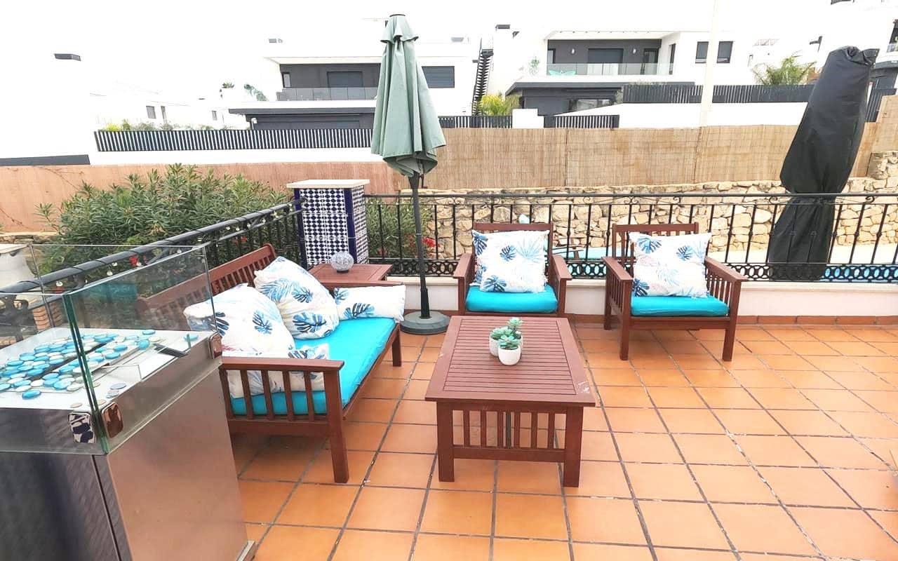 4 makuuhuone Huvila myytävänä paikassa Algorfa mukana uima-altaan 
autotalli - 359 900 € (Ref: 8936330)