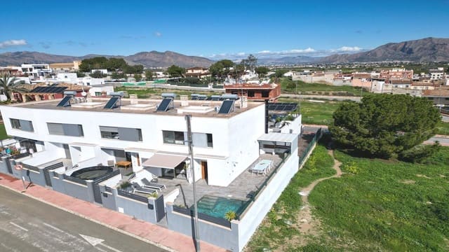 4 slaapkamer Villa te koop in Bigastro met zwembad garage - € 329.900 (Ref: 8948073)