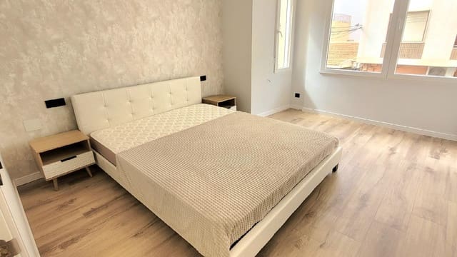 3 sovrum Lägenhet till salu i Torrevieja - 215 000 € (Ref: 8951228)