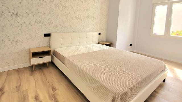 3 sovrum Lägenhet till salu i Torrevieja - 215 000 € (Ref: 8951228)