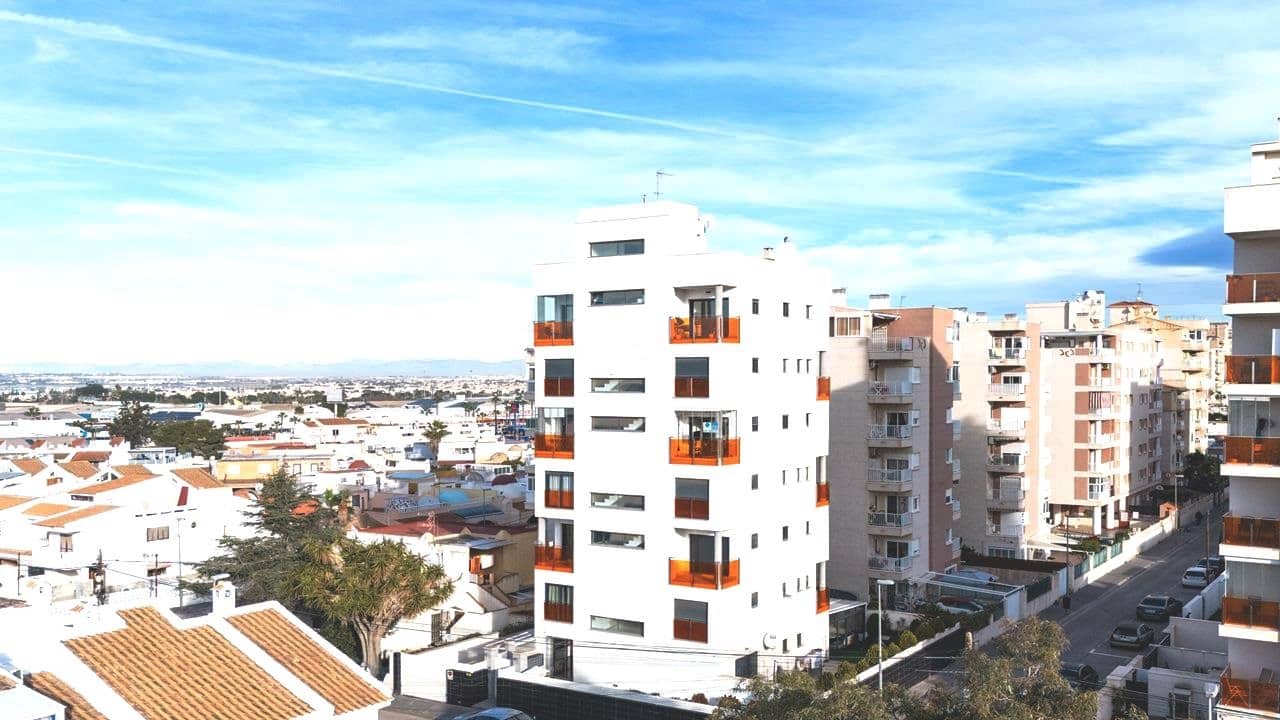 Apartamento de 1 habitación en Torrevieja en venta - 129.900 € (Ref: 8953756)