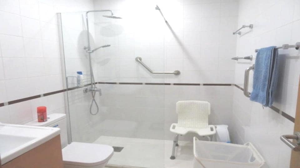 2 bedroom Bungalow for sale in Villamartin with pool garage - € 249,999 (Ref: 8956119)