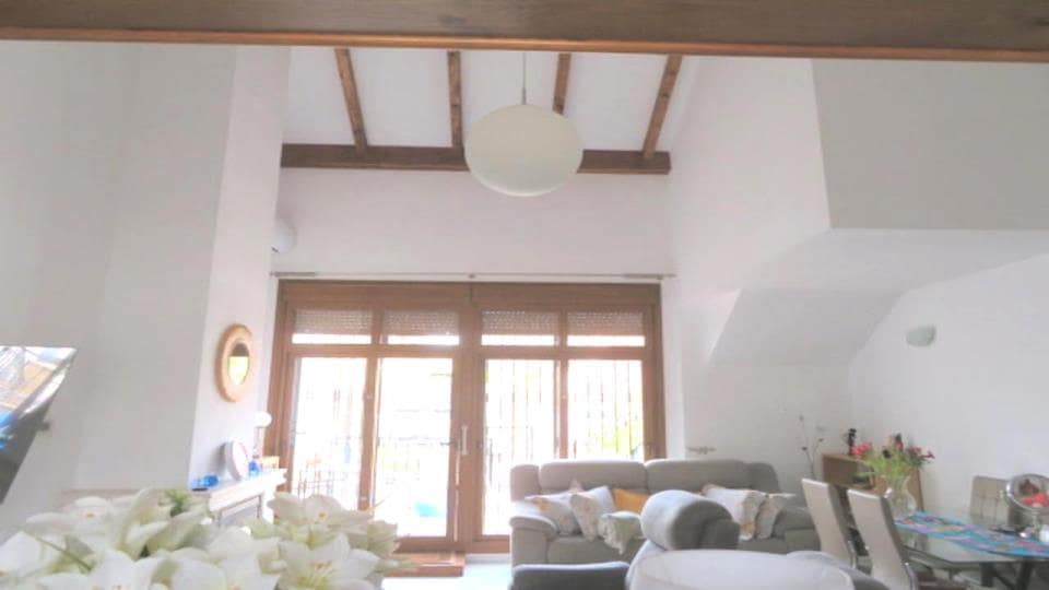 2 bedroom Bungalow for sale in Villamartin with pool garage - € 249,999 (Ref: 8956119)