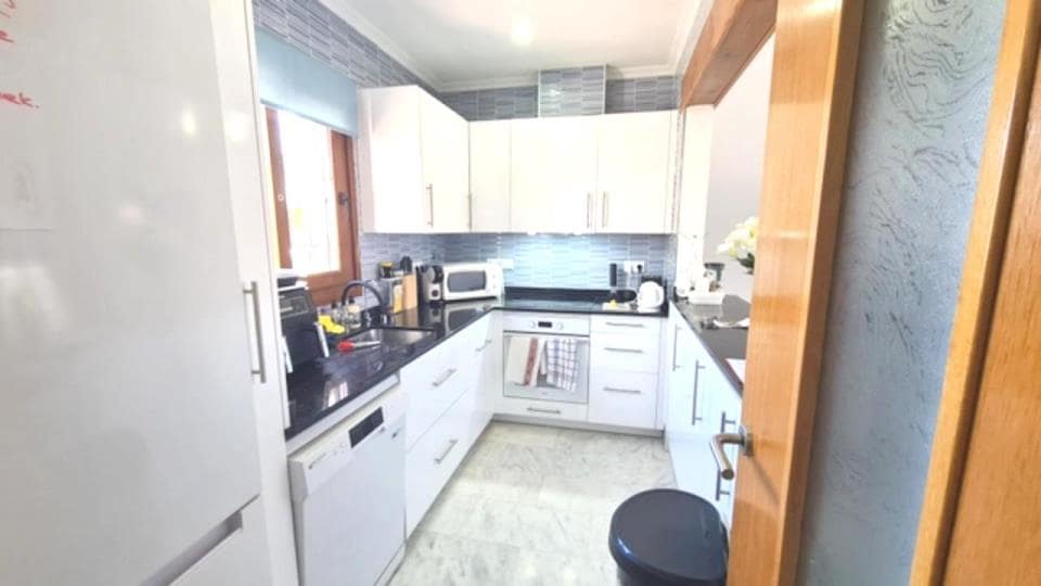 2 bedroom Bungalow for sale in Villamartin with pool garage - € 249,999 (Ref: 8956119)