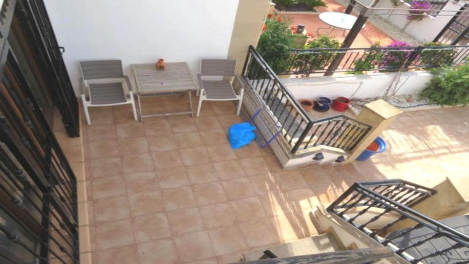 2 bedroom Bungalow for sale in Villamartin with pool garage - € 249,999 (Ref: 8956119)